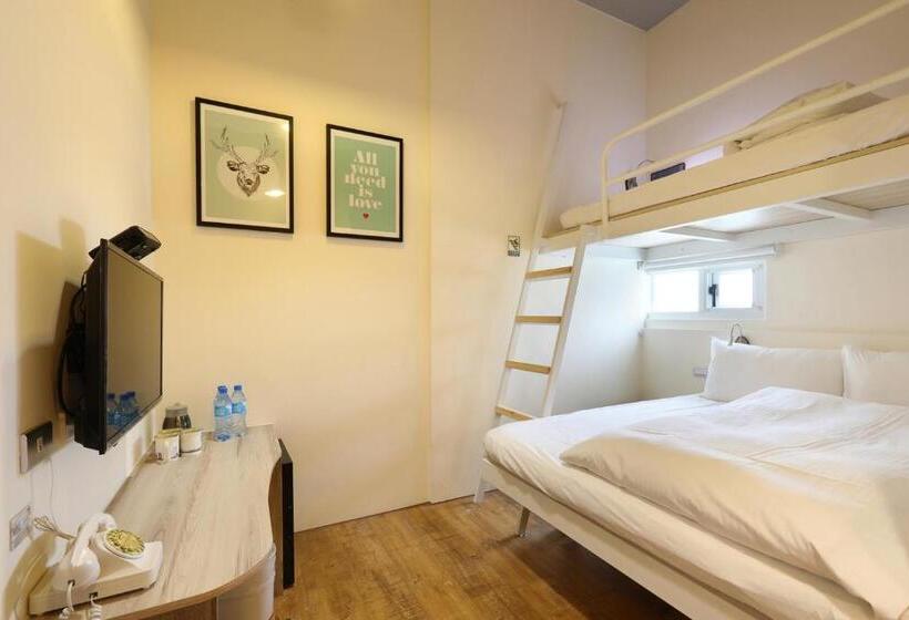 اتاق استاندارد سه نفره, Mini Hotels