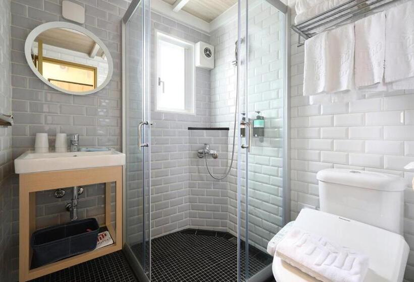 اتاق استاندارد چهار تخته, Mini Hotels