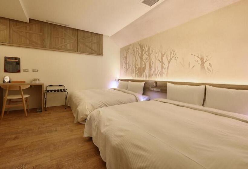 اتاق خانوادگی, Mini Hotels