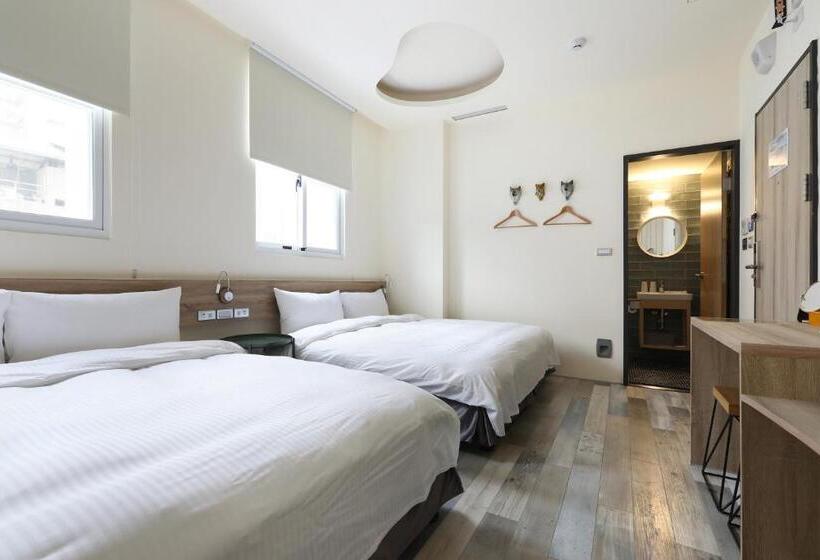 اتاق خانوادگی, Mini Hotels