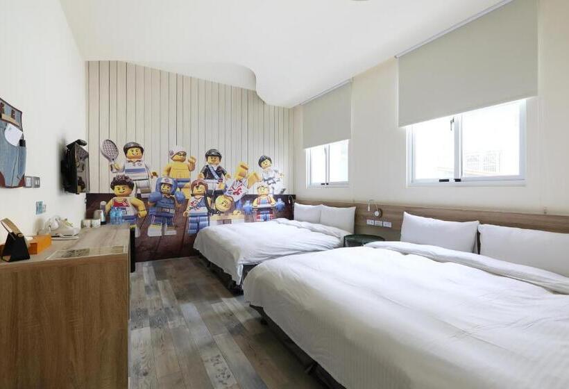 اتاق خانوادگی, Mini Hotels