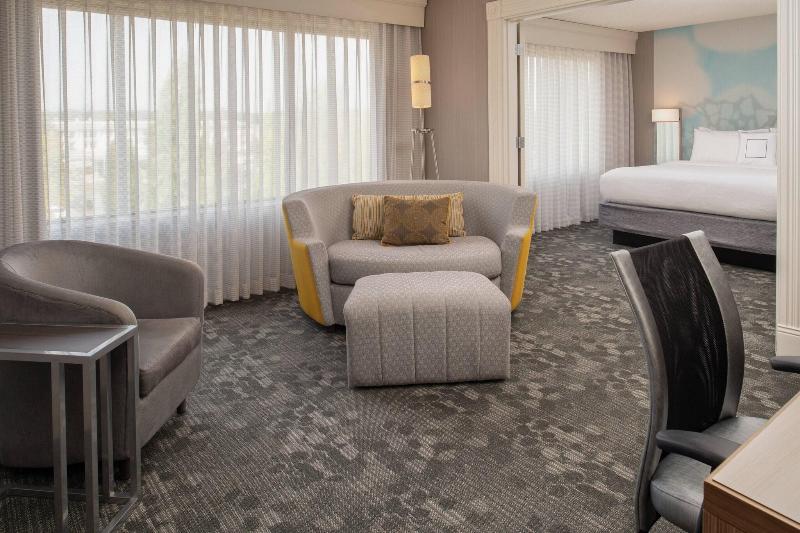 اتاق استاندارد سه نفره, Mini Hotels