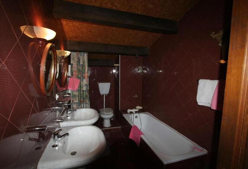 اتاق خانوادگی, Maison D'hôtes De Charme De Croccano