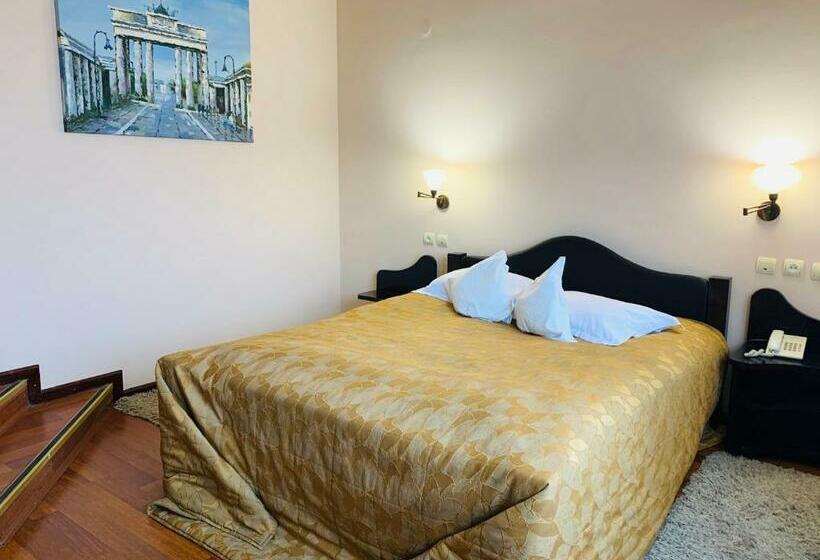 Номер Стандарт, Motel Restaurant Lowe