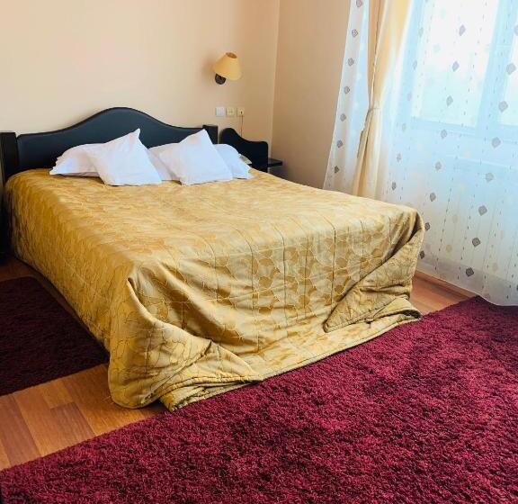 Номер Стандарт, Motel Restaurant Lowe