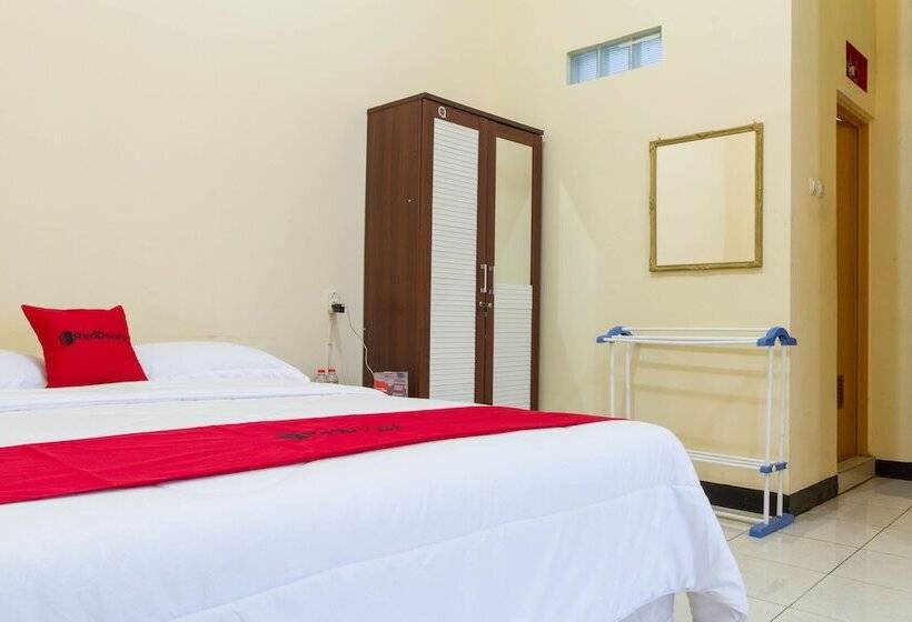 スタンダードルーム, Reddoorz @ Pataruman Garut