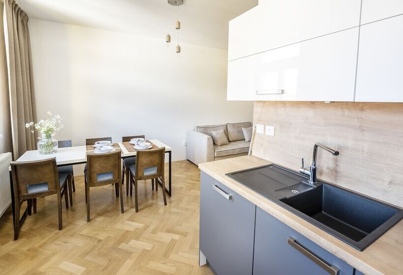 Apartamento Ático 1 Quarto, Letna Garden Suites