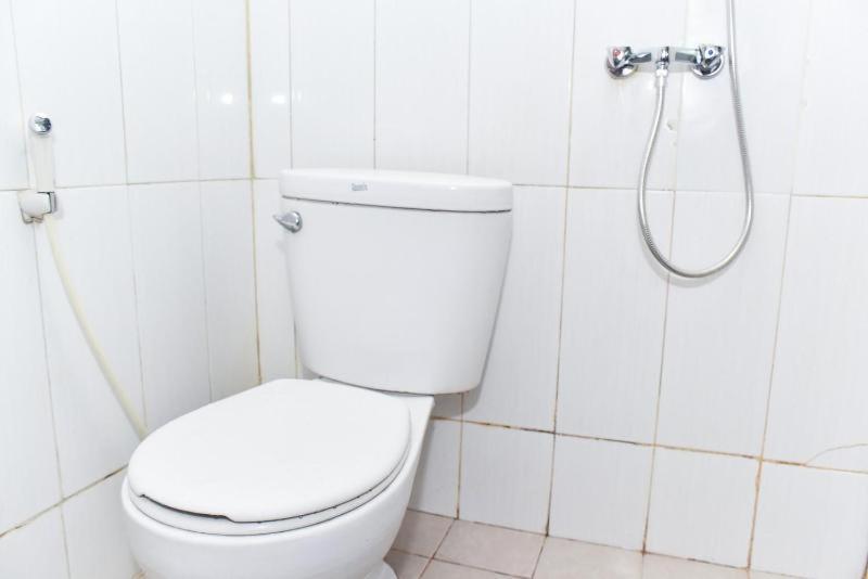 Номер Стандарт, Reddoorz Plus Near Malang Town Square