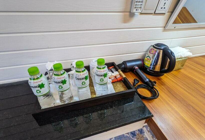 豪华洋房, Tube Resort