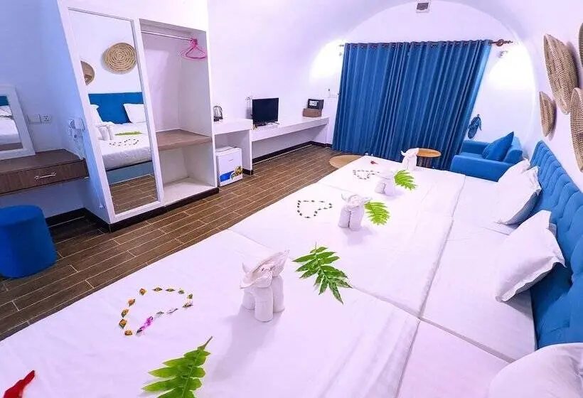 オーシャンビューファミリールーム, Tube Resort