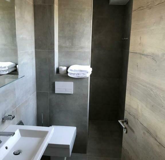 Номер Deluxe, Kallido