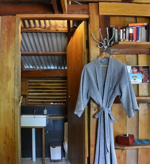 바다 전망 디럭스 3인룸, Beach House Cambodia