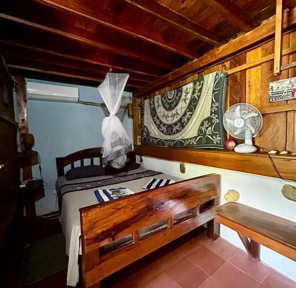 샬레, Beach House Cambodia