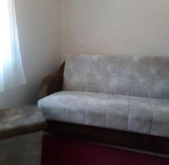اتاق خانوادگی, Guest House Green View