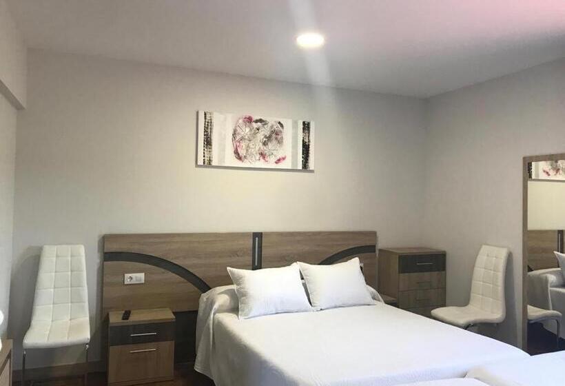 غرفة ديلوكس رباعية, Pensión Che