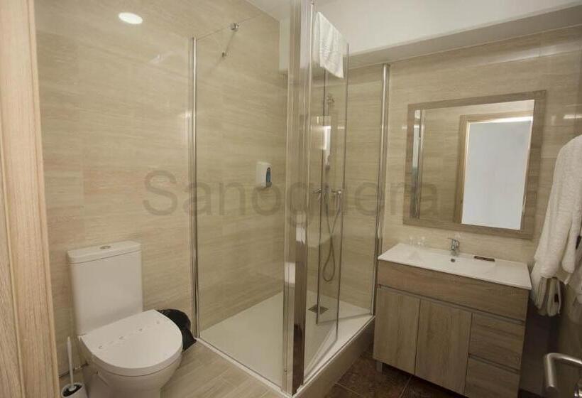 غرفة ديلوكس, Pensión Che