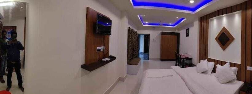 Deluxe Room, Blue Bird Nest