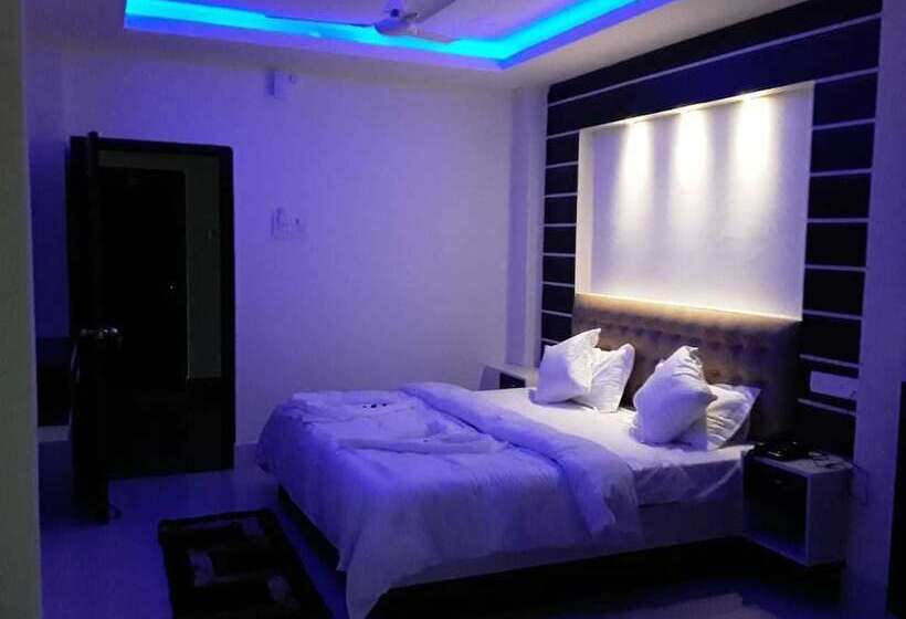 Deluxe Room, Blue Bird Nest