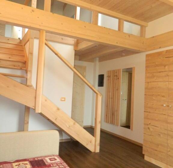 جناح جونيور مطل على الجبل, Ganzaie