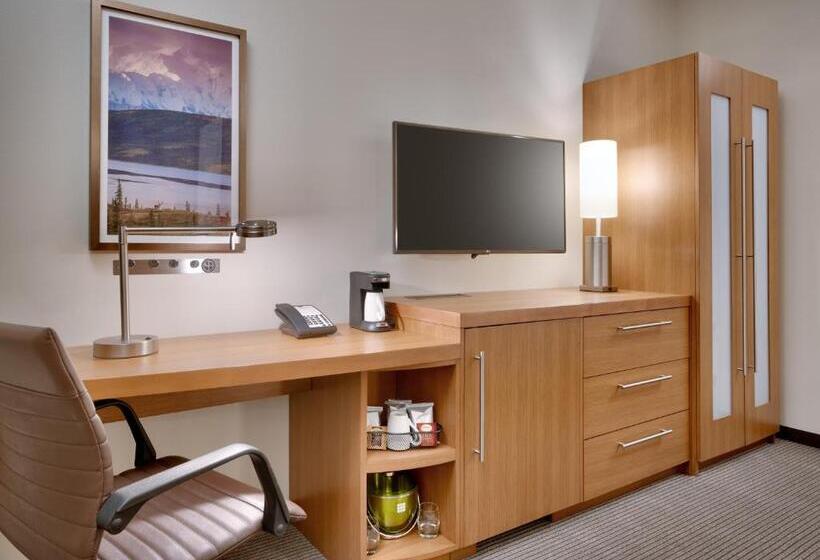 带大床的标准间, Hyatt Place Anchorage Midtown