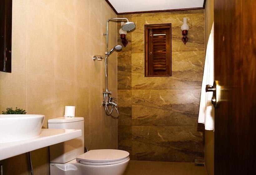 اتاق لوکس, The Ramp