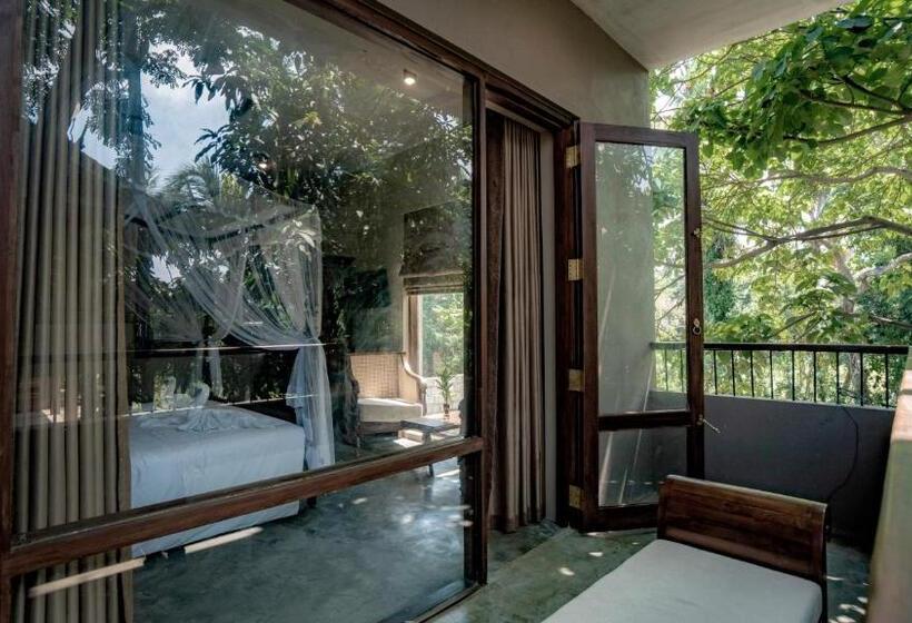 带阳台的豪华间, Ayur Ayur Resort & Ayurveda Retreat