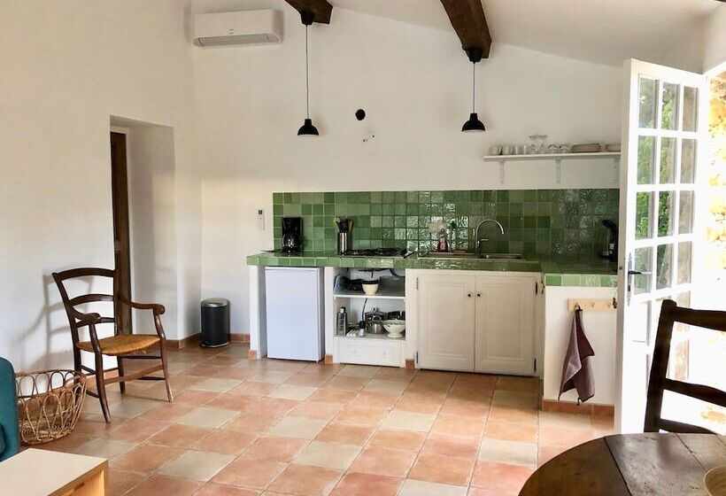 סטודיו סטנדרט נוף לים, Ferme Le Pavillon