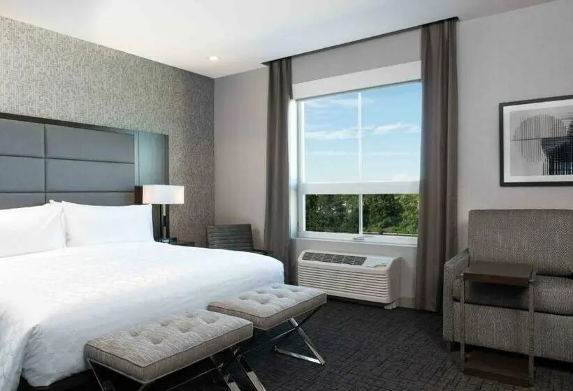 スタンダードルーム, Staybridge Suites Quincy, An Ihg