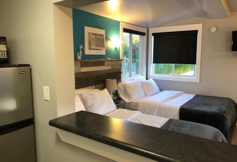 סוויטה משפחתית, Alexander's Landing