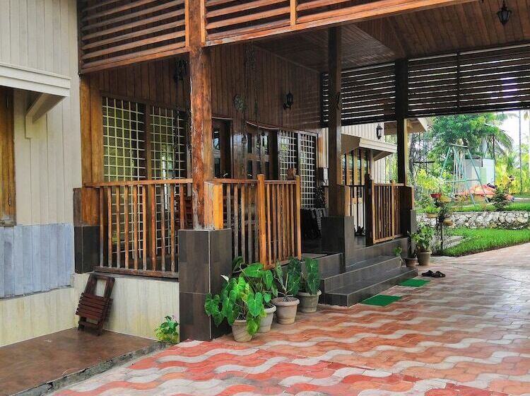 بنجلو قياسى غرفتين نوم, Rainforest Resort