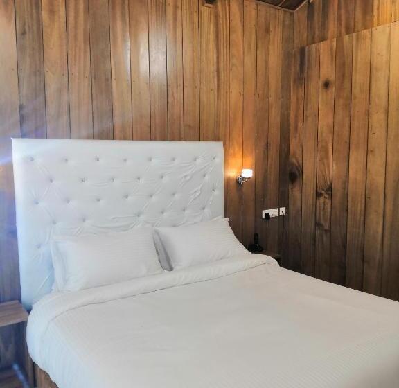 Номер Deluxe, Rainforest Resort