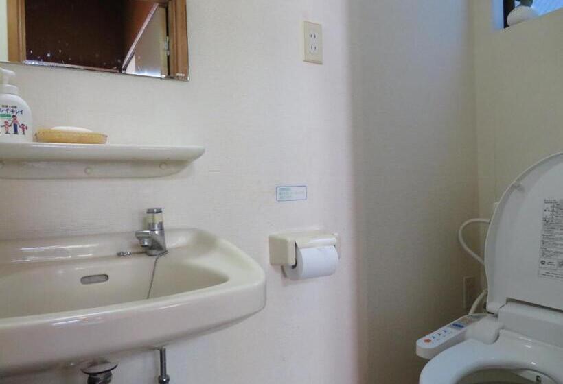 Номер Стандарт Вид на Горы, Hakone Miyanoshita Myojokan