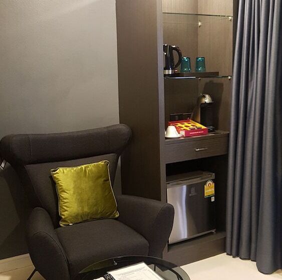 디럭스 룸, Sea Room S At Patong