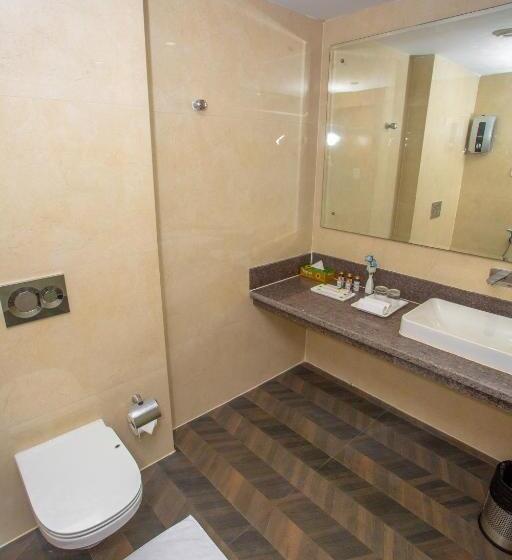 جناح مطل على المدينة, Citadel Hotel By Vinnca