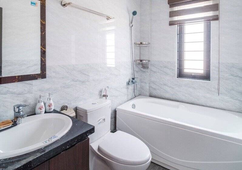 آپارتمان 3 خوابه, Dreamy Sky  Airport View Boutique