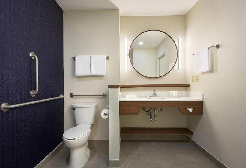 스탠다드 룸 더블 침대 2개, Fairfield Inn & Suites Silao Guanajuato Airport