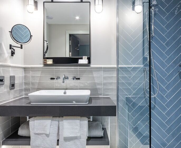 Номер Deluxe, Indigo   Chester, An Ihg