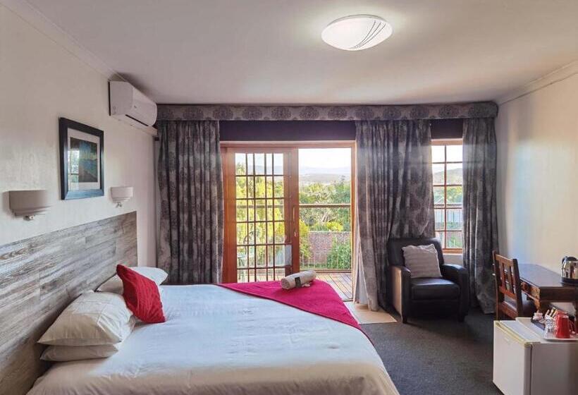 キングサイズベッドのスタンダードルーム, Amatola Mountain View