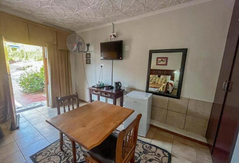 ファミリールーム, Amatola Mountain View