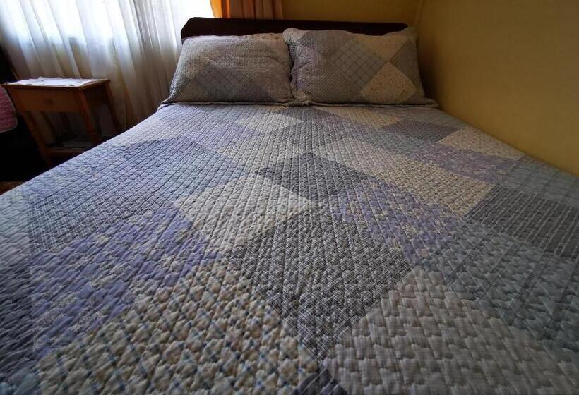 اتاق استاندارد با سرویس بهداشتی مشترک, Hostal El Mirador