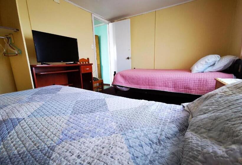 اتاق استاندارد با سرویس بهداشتی مشترک, Hostal El Mirador