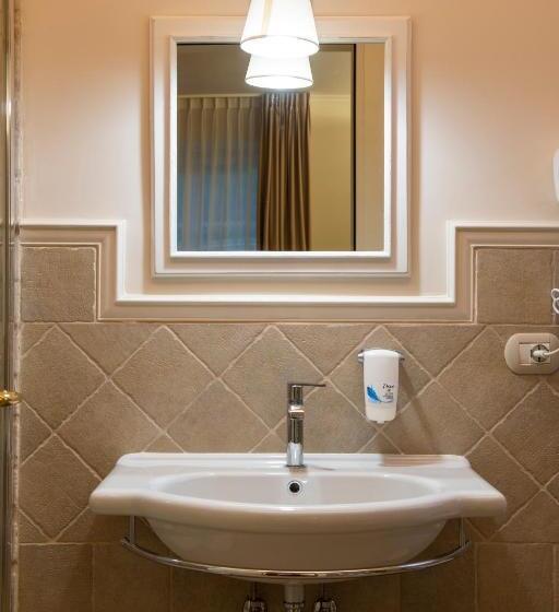 חדר סטנדרט, Maralè