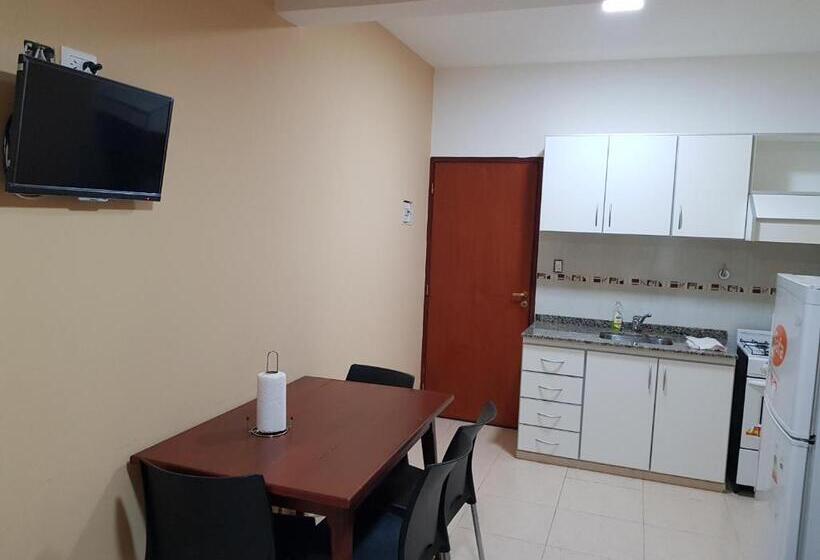 شقة غرفة واحدة, Departamenos Llanos