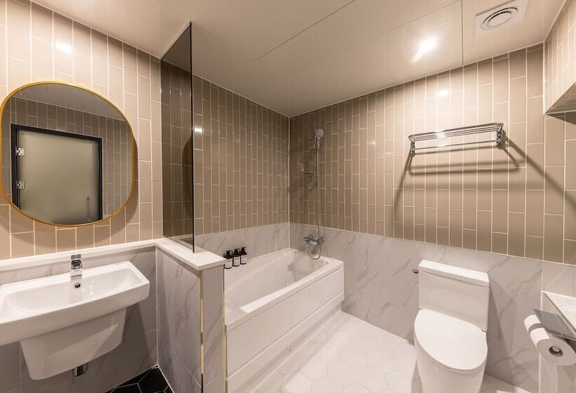 디럭스 룸, Brown Dot Hotel Seong Seo