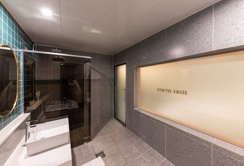 Люкс, Brown Dot Hotel Seong Seo