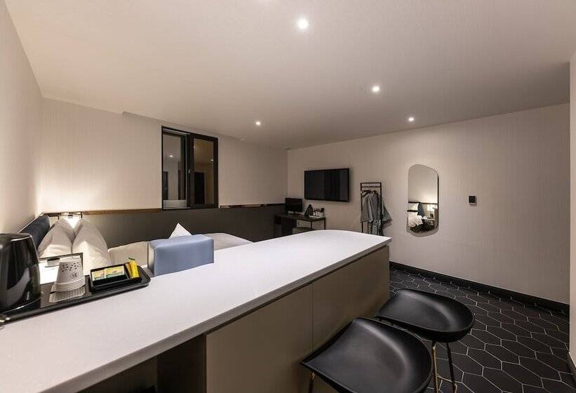 Номер Deluxe, Brown Dot Hotel Seong Seo