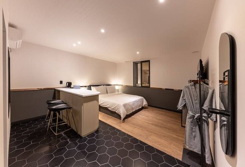 디럭스 룸, Brown Dot Hotel Seong Seo