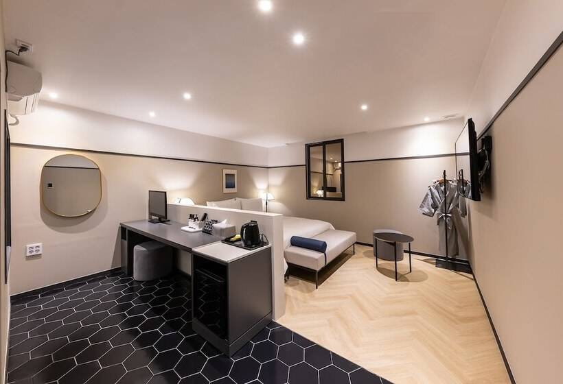 Номер Deluxe, Brown Dot Hotel Seong Seo