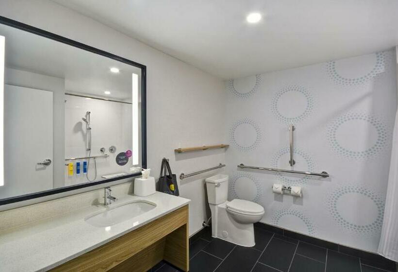 חדר סטנדרט מותאם לאדם עם מוגבלויות, Tru By Hilton Beavercreek Dayton