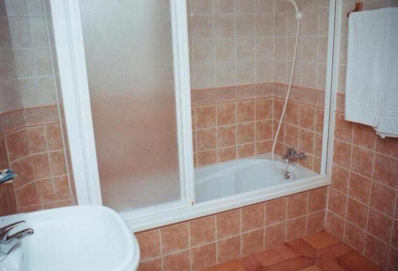 غرفة قياسية, Pensión Restaurante Venta El Molino